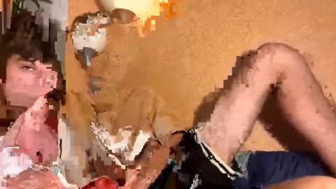 Snapshot of dimamozaev400 chatting on September 22, 2025, 11:18 pm Dima online show from September 22, 2025, 11:18 pm