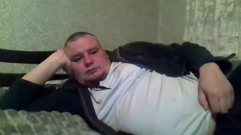 dimasvit5306 online show from April 2, 2026, 7:44 pm