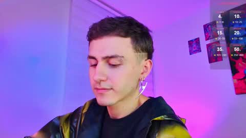 Julian Independent Model online show from February 15, 2026, 11:56 pm