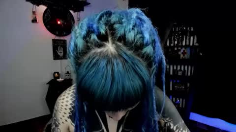 dimmuanddarkness online show from January 17, 2026, 8:41 am