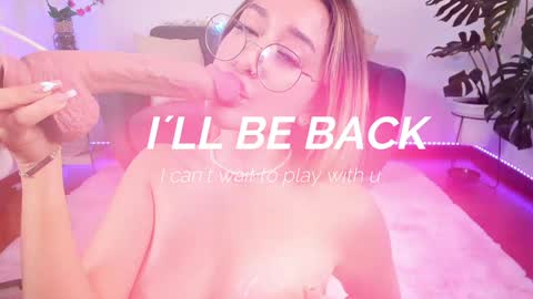   online show from February 5, 2025, 3:52 pm