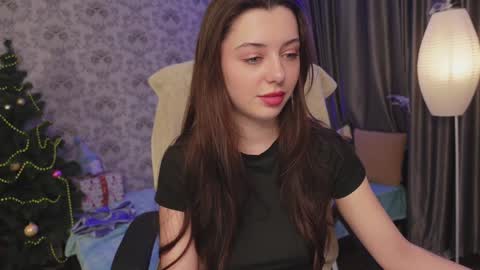 dinacandy online show from December 30, 2024, 1:36 pm