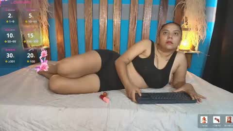 dinokoandkimcyci online show from June 2, 2026, 12:40 pm