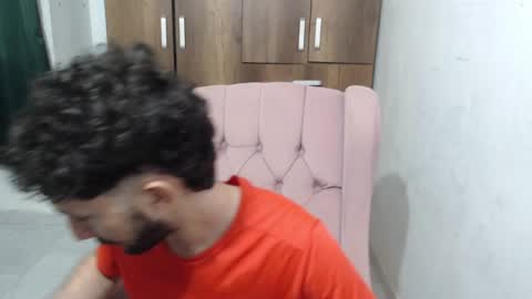 Snapshot of dioni_soe chatting on December 2, 2024, 1:03 am Henry online show from December 2, 2024, 1:03 am