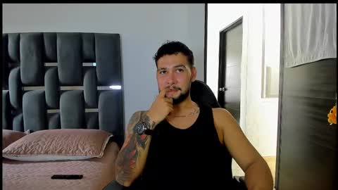 Snapshot of dionyxx chatting on October 25, 2025, 7:30 pm dionyxx online show from October 25, 2025, 7:30 pm