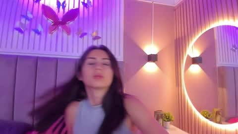 Cristal  online show from February 20, 2025, 3:23 am