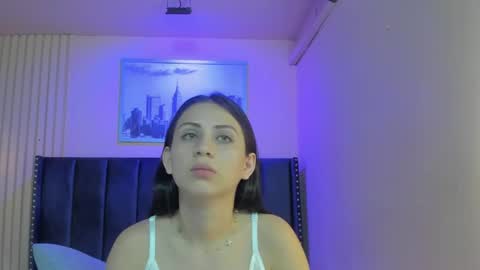 Cristal  online show from May 20, 2026, 3:24 am