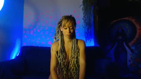 Diosa online show from February 18, 2026, 11:01 pm