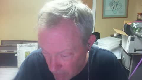 DirtkPitt Fun guy working online show from December 22, 2024, 10:17 am