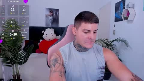 johny online show from October 17, 2025, 6:32 pm
