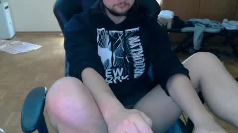 dirty_fun_boy online show from May 18, 2026, 10:21 am