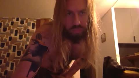 Snapshot of dirtyenrique chatting on February 10, 2025, 7:17 pm dirtyenrique online show from February 10, 2025, 7:17 pm