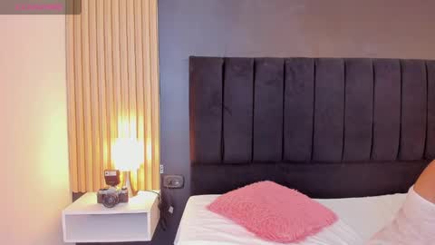 Soffie - Valentina - Yuya  Astro online show from April 19, 2026, 6:54 pm