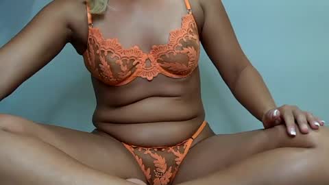 dirtythirtybabe01 online show from July 20, 2026, 5:44 am