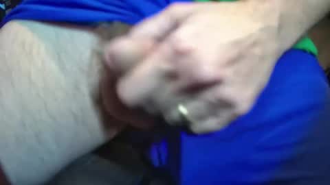 Disbear online show from November 14, 2025, 1:54 pm