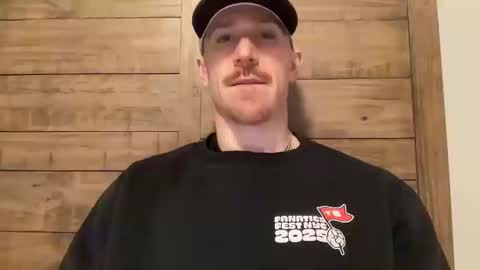 Snapshot of discgolf4life chatting on October 14, 2025, 11:05 pm JustinDulgeXXX online show from October 14, 2025, 11:05 pm