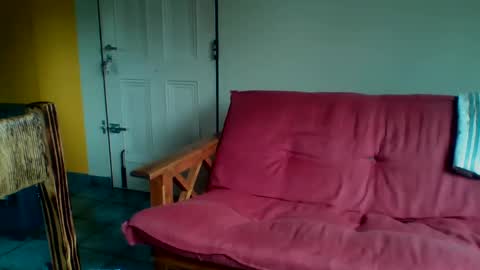 discretopasivo online show from September 8, 2025, 3:11 pm