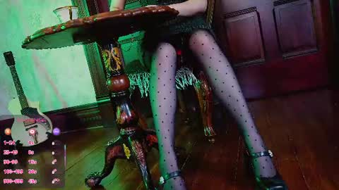 distractjoan online show from July 15, 2026, 7:41 pm