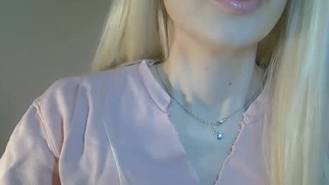 DitaMilton online show from May 24, 2026, 8:58 pm