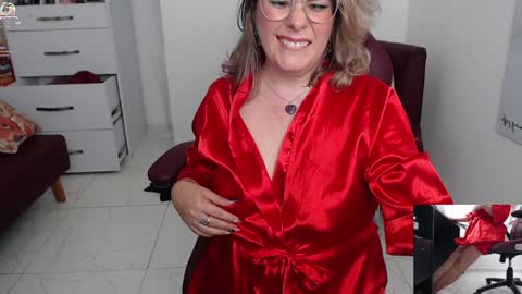 Diva online show from January 2, 2025, 2:11 am