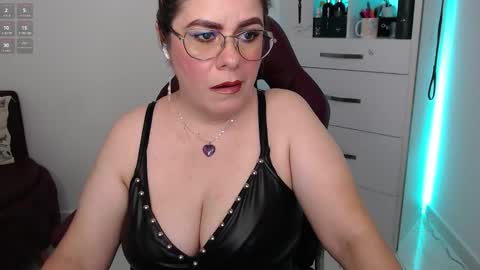 Diva online show from February 20, 2025, 10:59 pm
