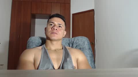 Diva Mancini online show from November 27, 2025, 2:02 am