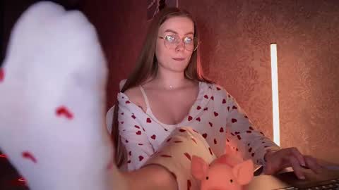 Snapshot of divine_hannah chatting on February 21, 2025, 10:59 pm Hannah online show from February 21, 2025, 10:59 pm