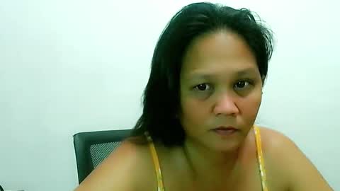 Snapshot of divinegrace10 chatting on December 29, 2024, 3:00 am Divine Grace Close To Your Hear online show from December 29, 2024, 3:00 am