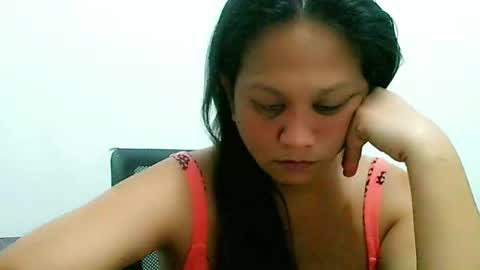 Snapshot of divinegrace10 chatting on December 29, 2024, 4:30 pm Divine Grace Close To Your Hear online show from December 29, 2024, 4:30 pm