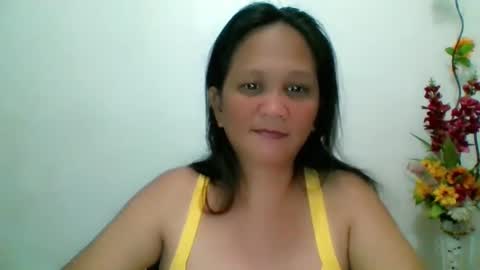 Snapshot of divinegrace10 chatting on January 28, 2025, 2:21 am Divine Grace Close To Your Hear online show from January 28, 2025, 2:21 am