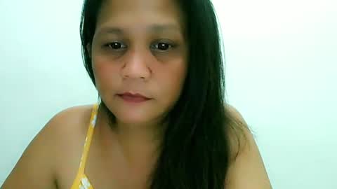 Snapshot of divinegrace10 chatting on February 17, 2025, 7:04 am Divine Grace Close To Your Hear online show from February 17, 2025, 7:04 am