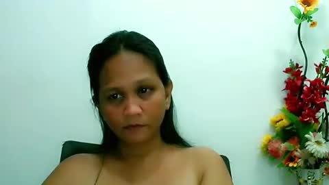 Snapshot of divinegrace10 chatting on February 20, 2025, 4:28 am Divine Grace Close To Your Hear online show from February 20, 2025, 4:28 am