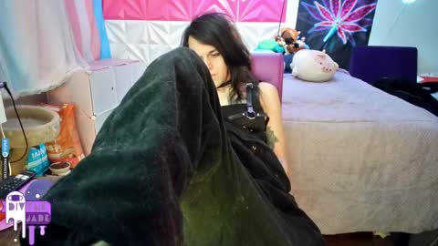 Jade Divyne online show from December 3, 2024, 5:20 am