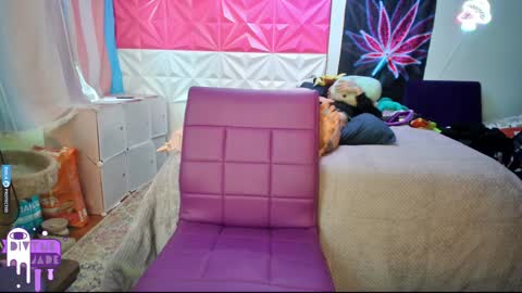 Jade Divyne online show from December 10, 2024, 2:28 pm