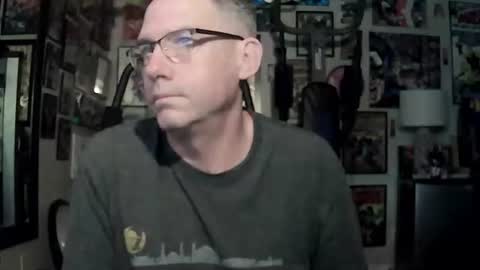 Snapshot of dix_handley_50 chatting on July 1, 2026, 11:45 am dix_handley_50 online show from July 1, 2026, 11:45 am