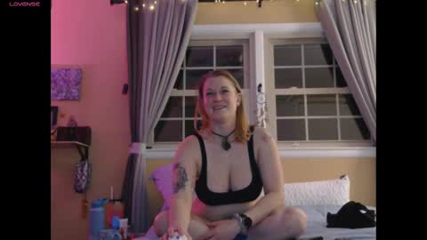 dixie_comanche online show from March 10, 2025, 12:29 am