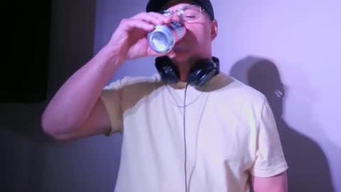 dj_hotman online show from May 28, 2026, 4:32 am