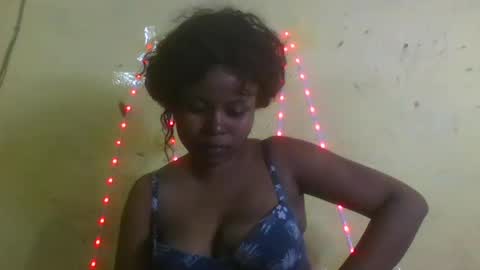 djami534591 online show from November 12, 2025, 1:22 pm