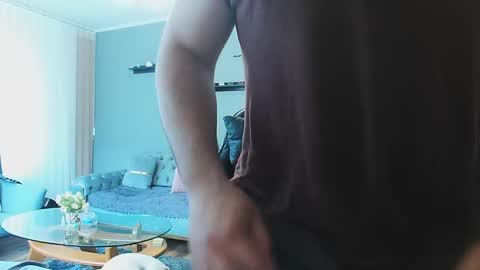 STR8 BOYv online show from April 25, 2026, 1:36 pm