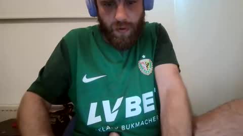 djschoor online show from September 16, 2025, 2:40 pm