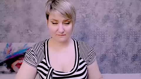 djullia online show from February 23, 2025, 9:22 am