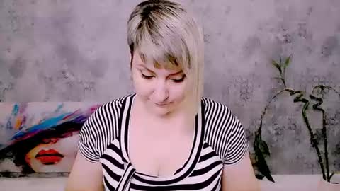 Snapshot of djullia chatting on July 11, 2026, 6:05 am djullia online show from July 11, 2026, 6:05 am