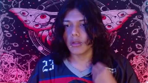 daiki sx online show from February 9, 2025, 12:19 pm