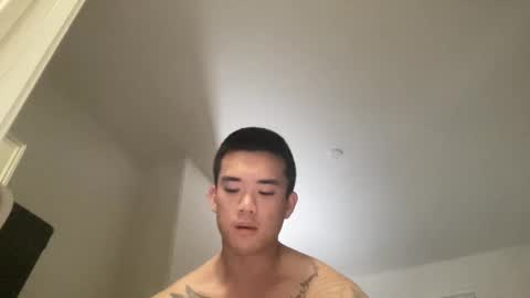 Snapshot of dlasian98 chatting on February 11, 2025, 12:28 am DL Asian Sissy online show from February 11, 2025, 12:28 am