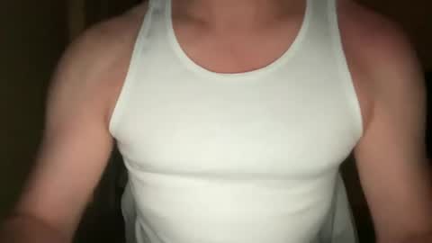 Snapshot of dljock222 chatting on December 19, 2024, 3:07 am DLJock222 online show from December 19, 2024, 3:07 am