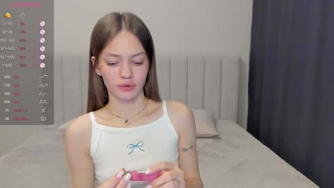 Polly and Kiriko online show from November 6, 2025, 5:25 pm