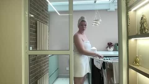 Ctia But I prefer to be called DOCE online show from October 28, 2025, 3:36 pm