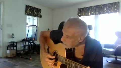 Snapshot of dogluc7 chatting on March 3, 2025, 6:44 pm dogluc7 online show from March 3, 2025, 6:44 pm