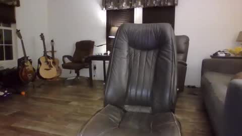 Snapshot of dogluc7 chatting on November 28, 2025, 7:11 am dogluc7 online show from November 28, 2025, 7:11 am