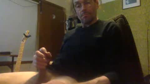 dogstarmanitee online show from November 30, 2025, 11:14 am